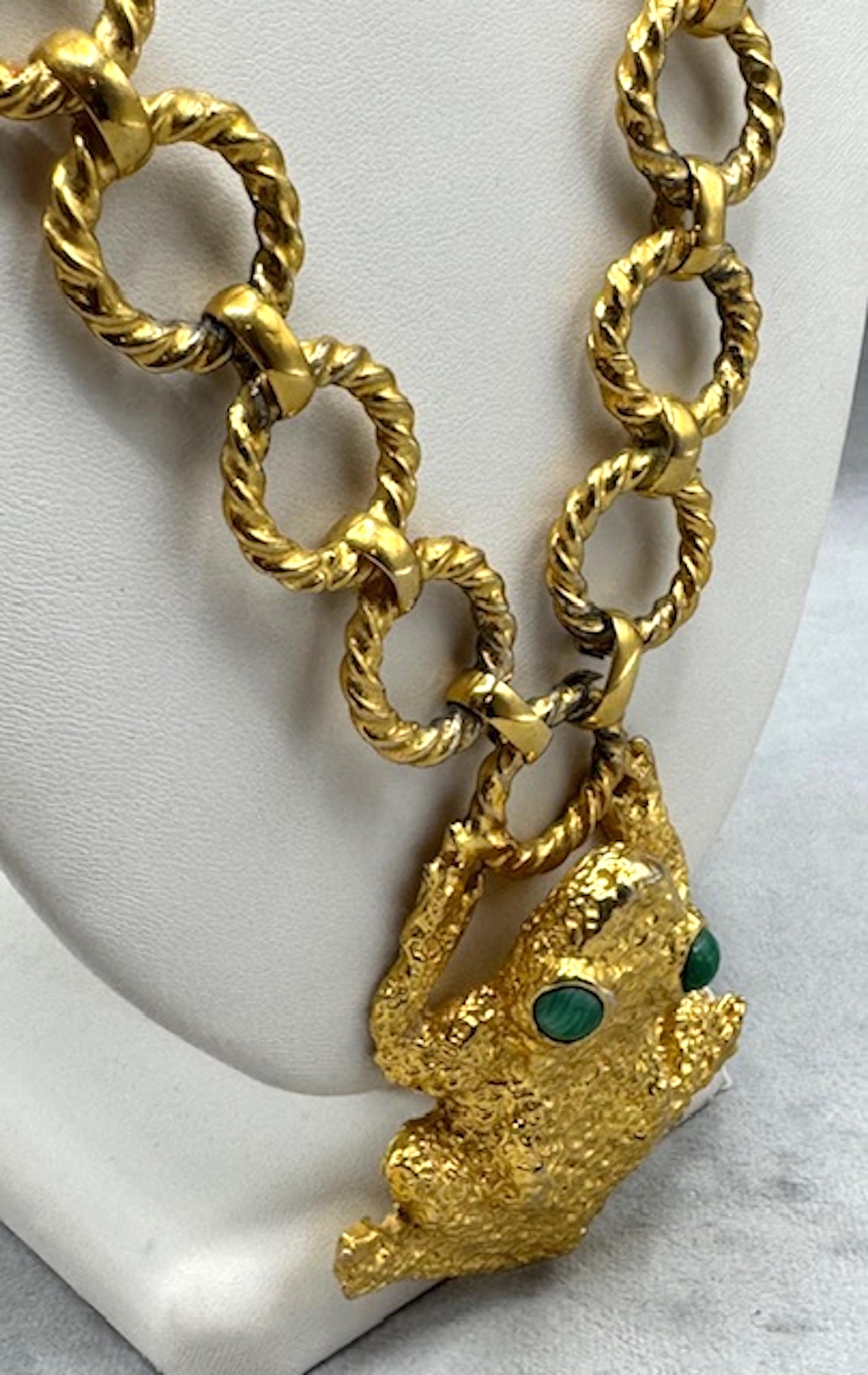 Collana con ciondolo a forma di rana in oro Mimi di Niscemi 1971 in vendita 9