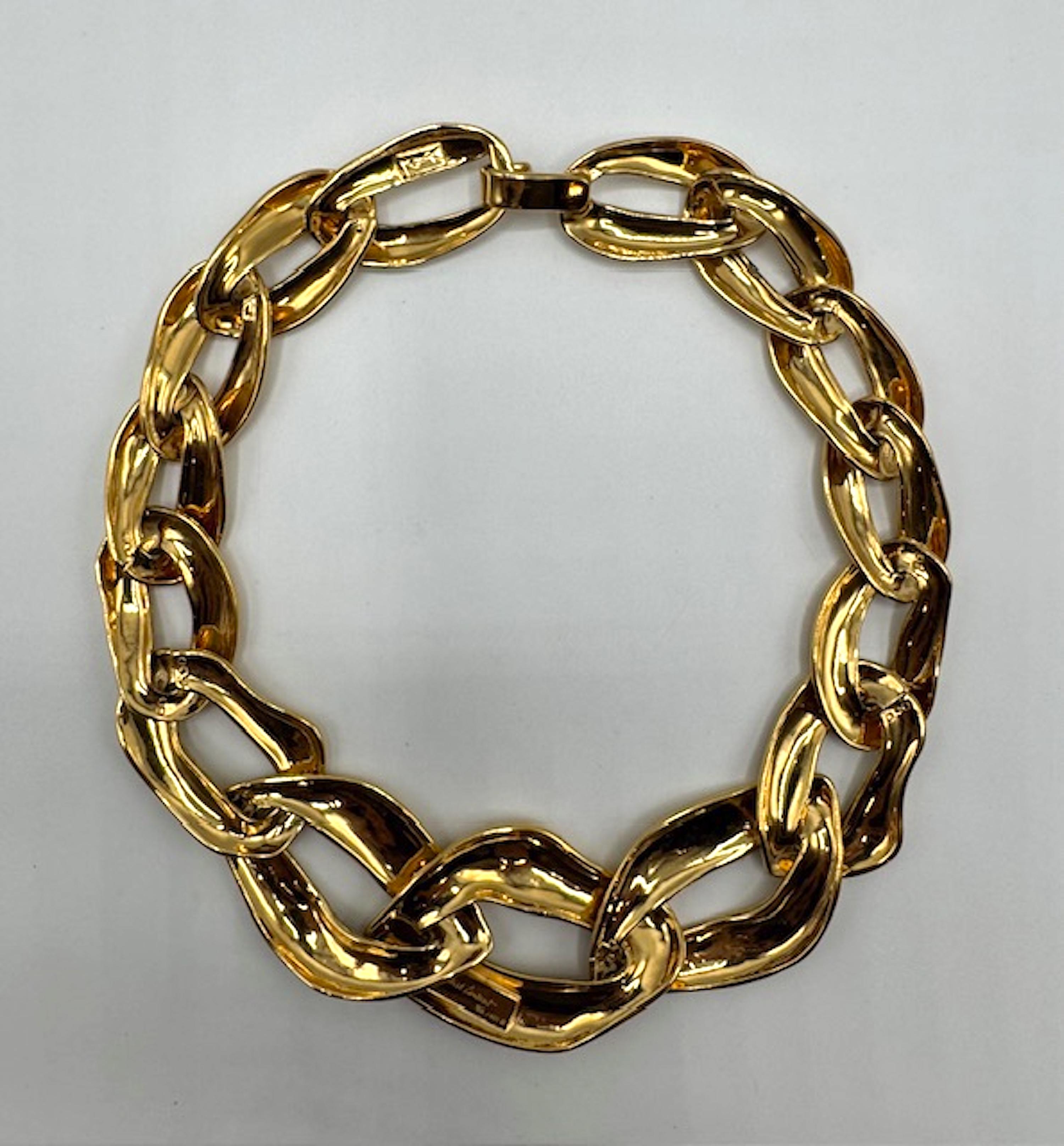 Yves Saint Laurent 1980s Limited Edition Gold Large Link Necklace For Sale 2