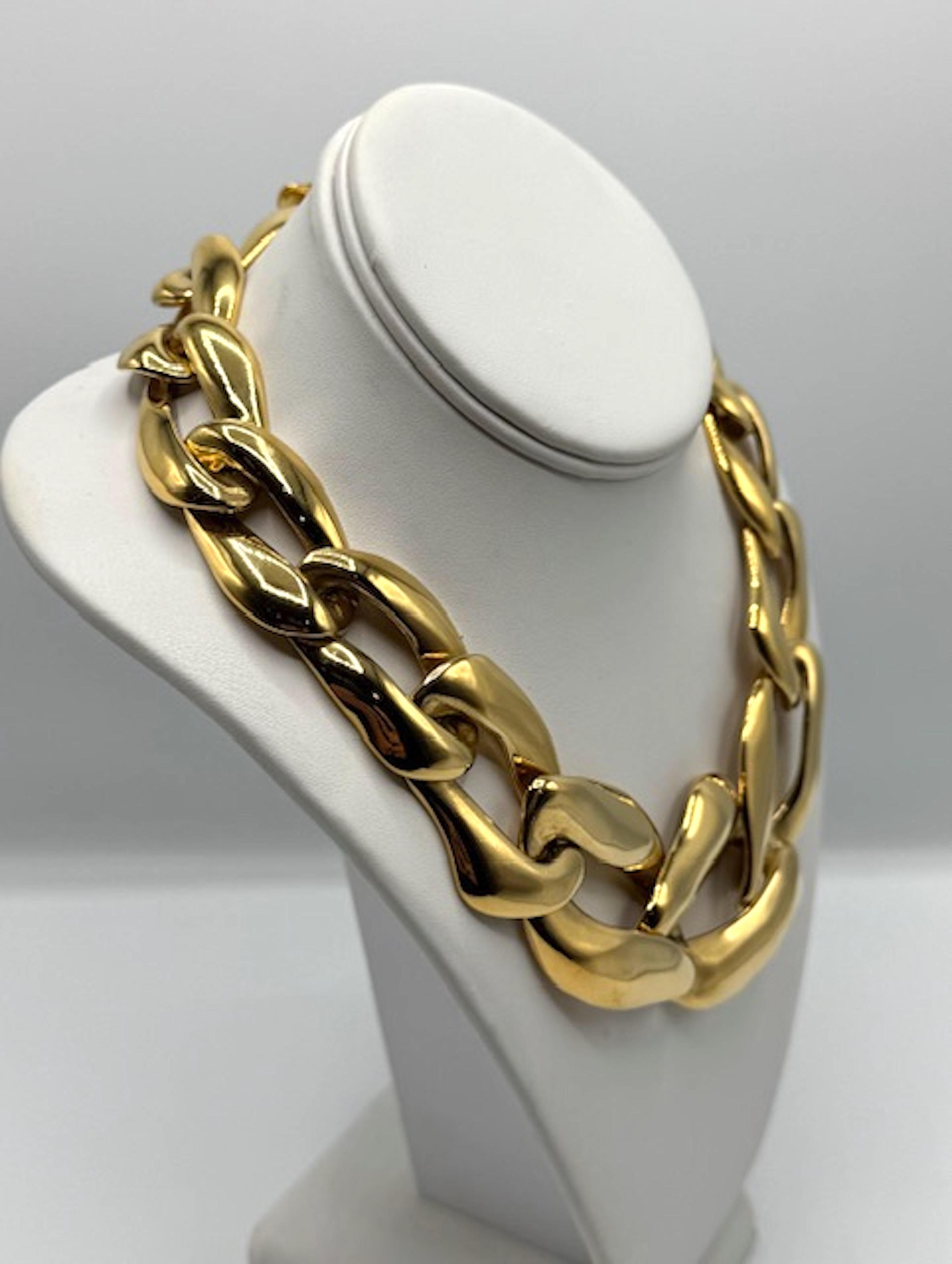 Yves Saint Laurent 1980s Limited Edition Gold Large Link Necklace For Sale 8