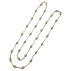 Collana Chanel lunga 72" anni '80 con catena d'oro, perle e strass