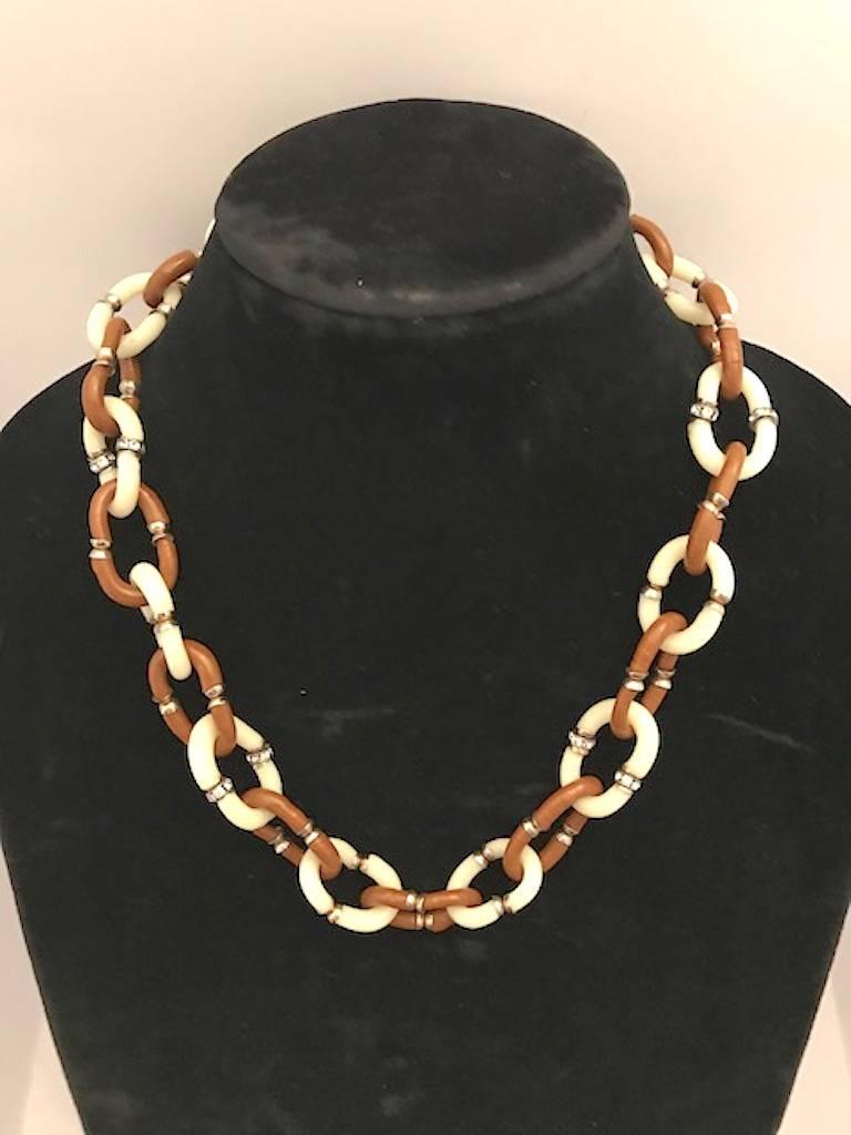 Segueso Italian Glass Chain Necklace In Good Condition In New York, NY