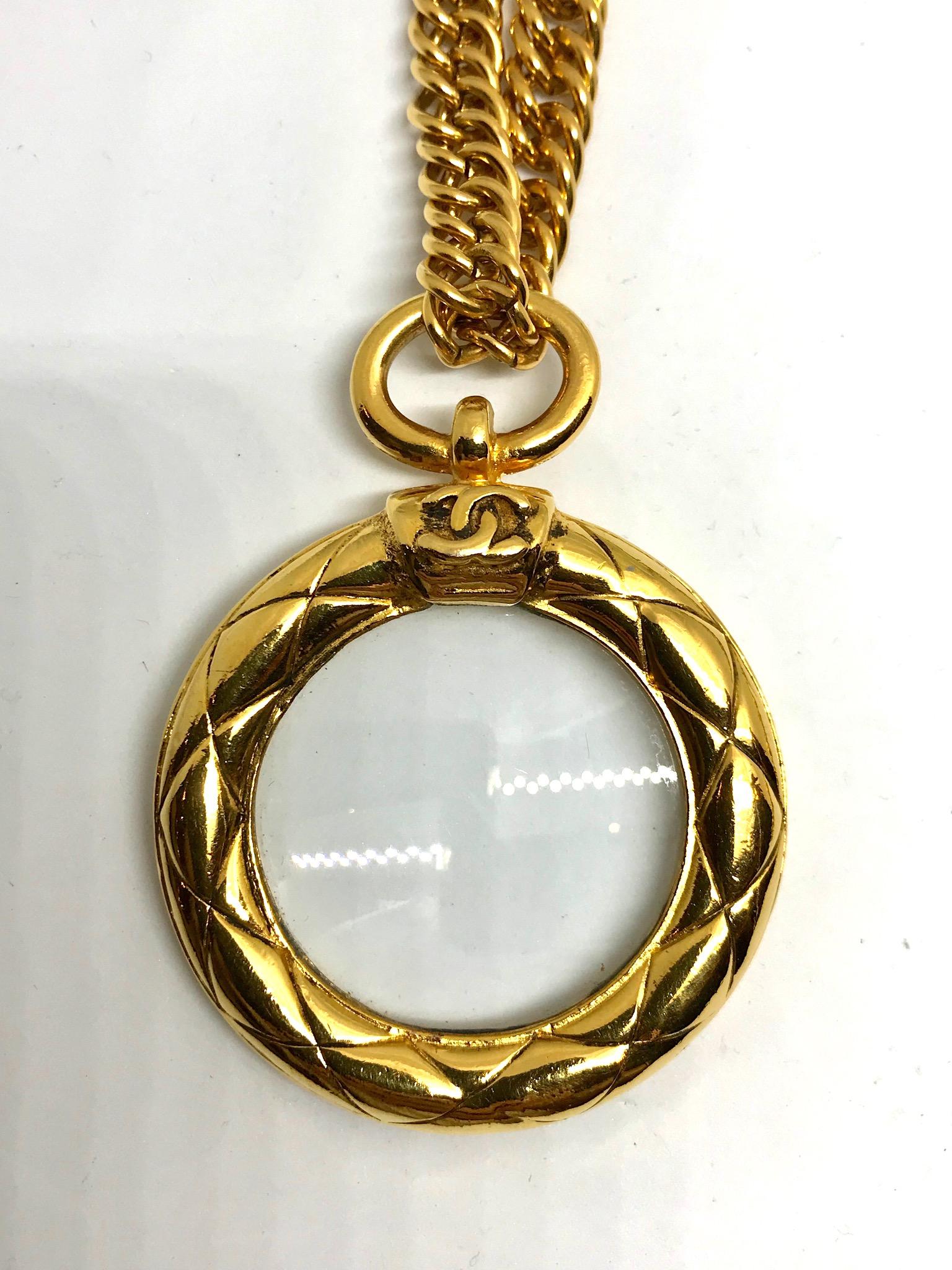 Chanel Magnifying Glass Pendant Necklace 1980s In Good Condition In New York, NY