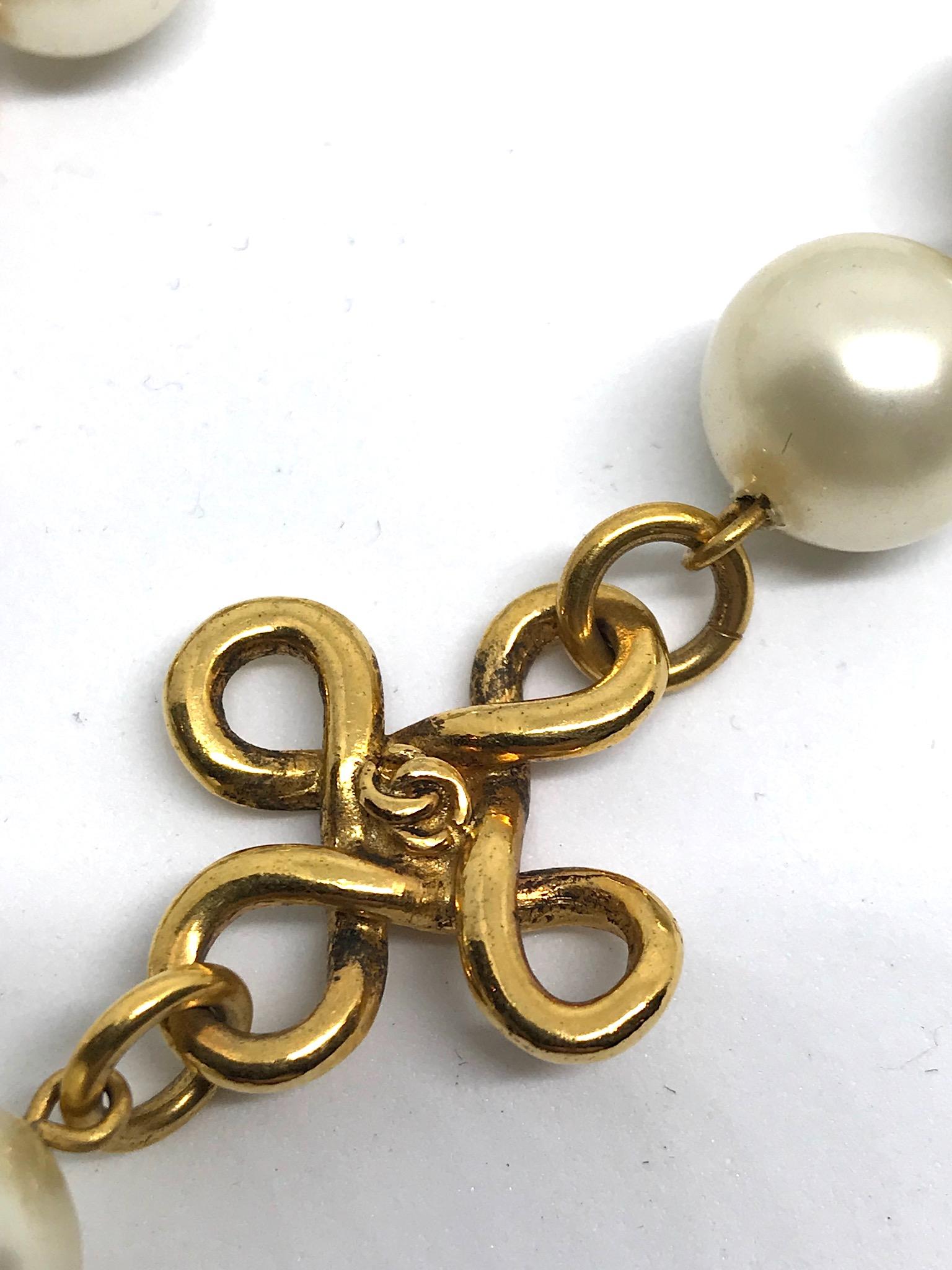 Chanel Long Pearl & Gold knot Necklace, Spring 1993 1