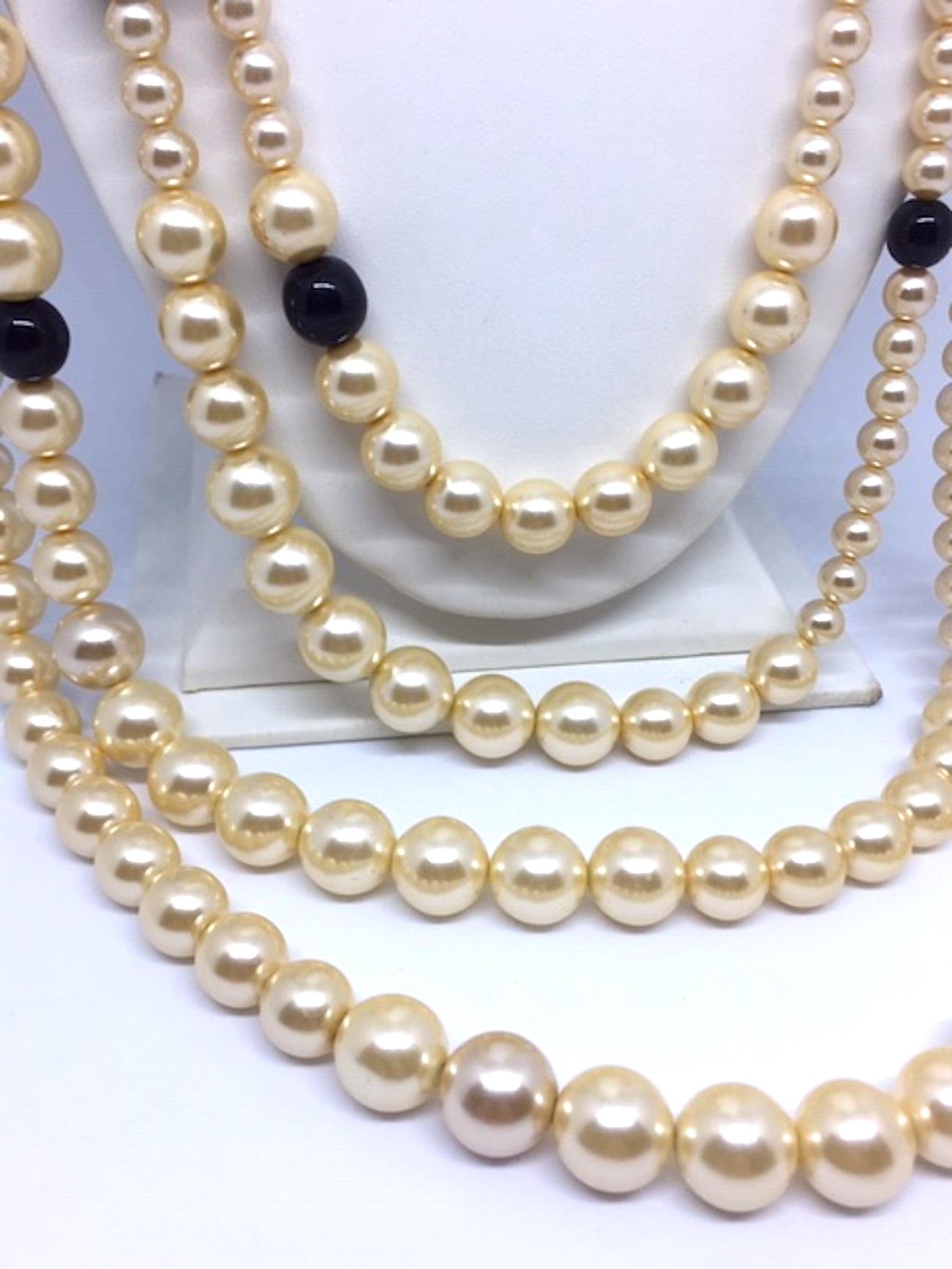 Chanel Graduated 4 Strand Pearl & Black Bead Necklace, Spring 2003 Collection In Good Condition In New York, NY