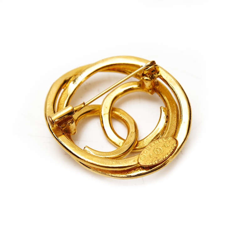 1980’s Chanel Brooch In Excellent Condition In London, GB