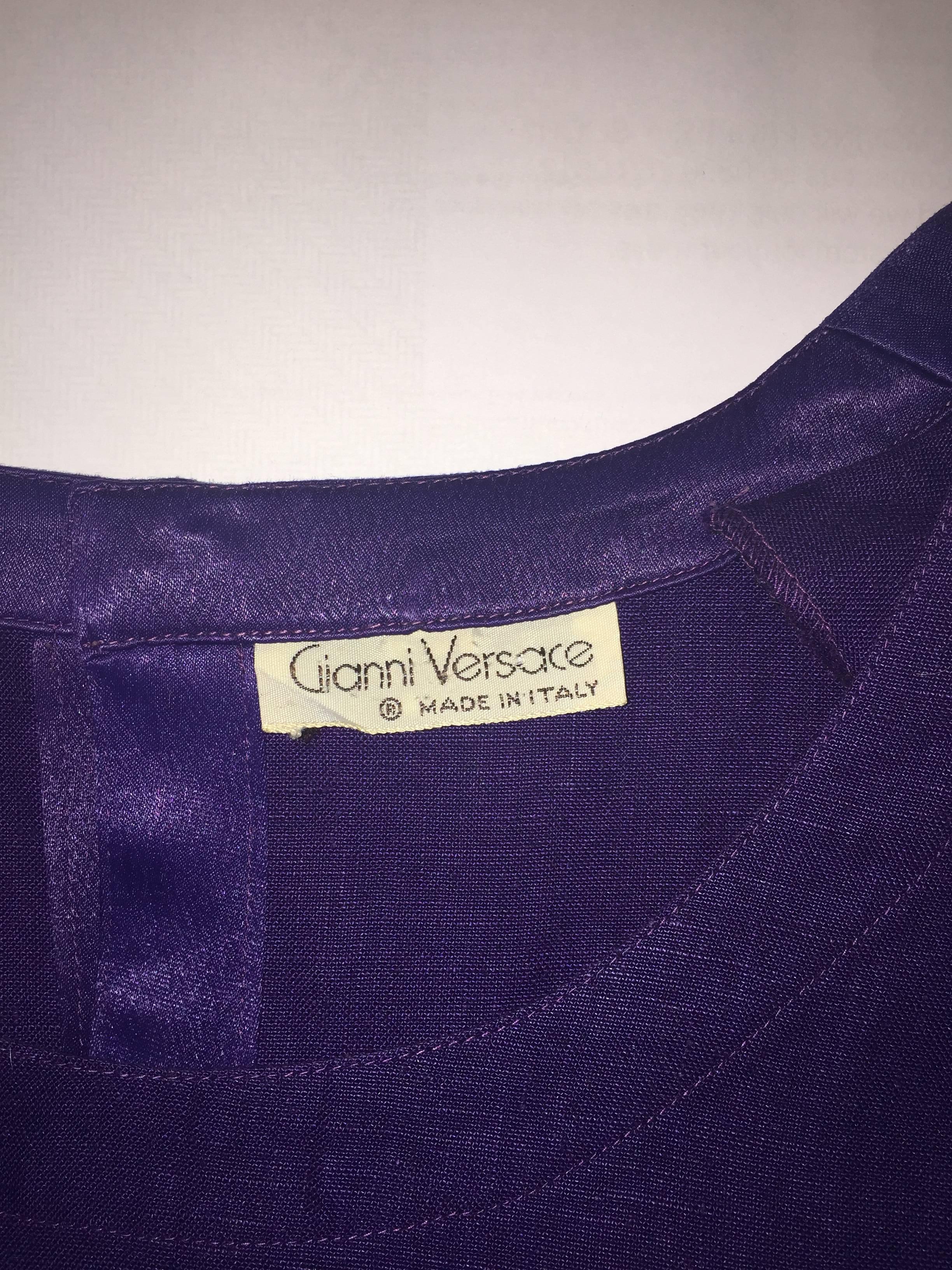 1980s Gianni Versace Purple Linen & Satin Dress In Excellent Condition In London, GB
