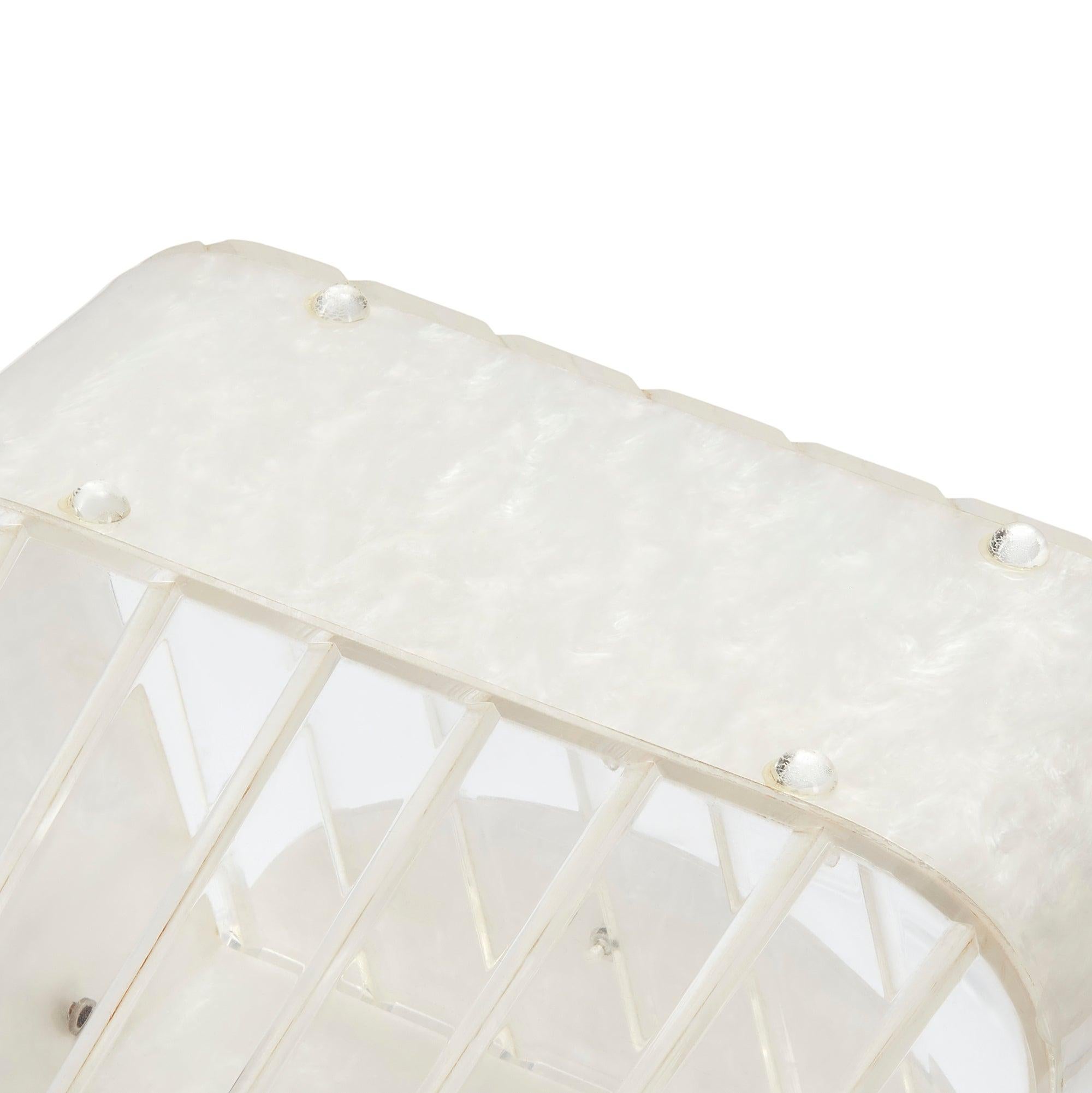 1950s Pearlescent Trapeze Clear Lucite Top Handle Bag In Fair Condition For Sale In London, GB