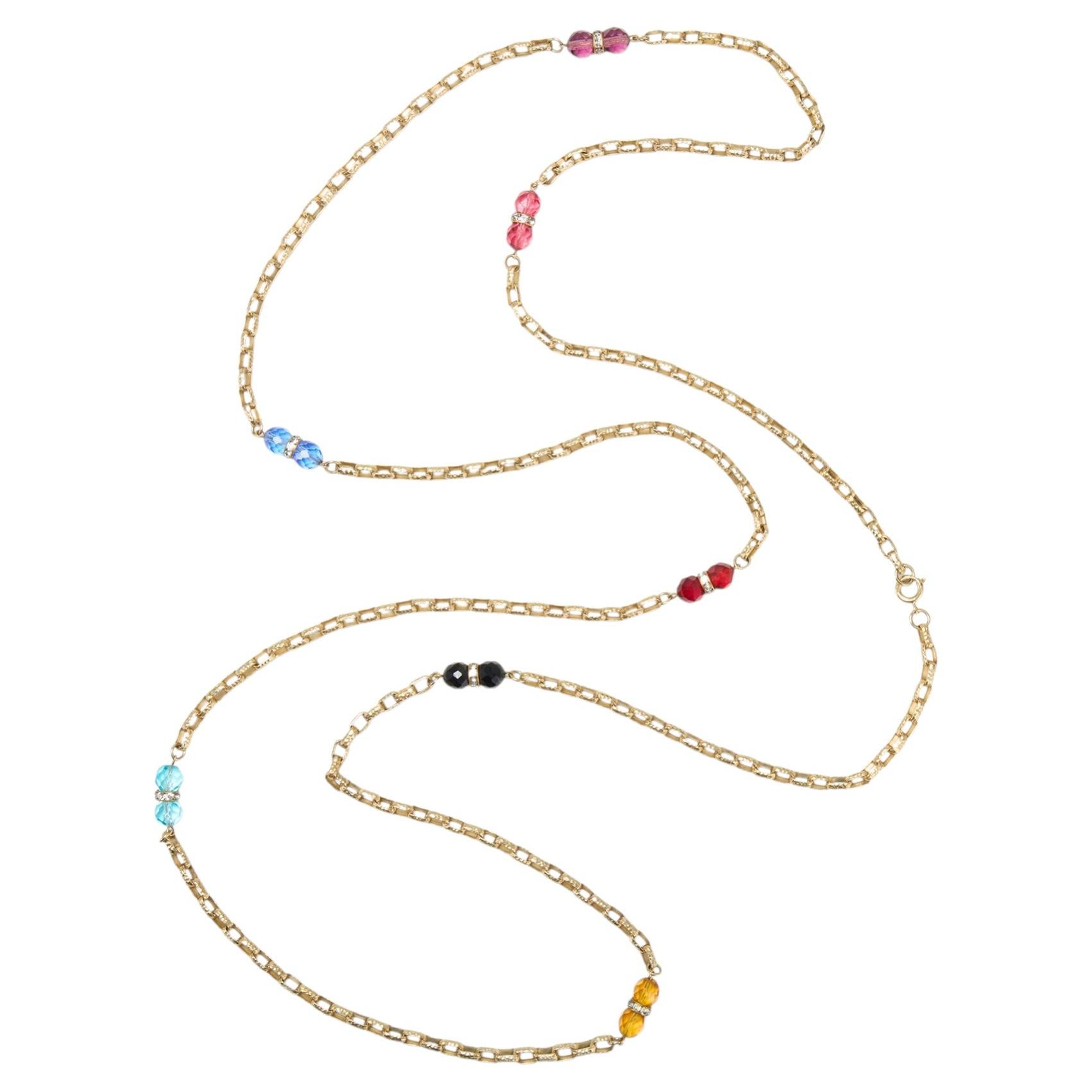 Collier à chaîne en forme de corde des années 1970, orné de perles de verre facettées