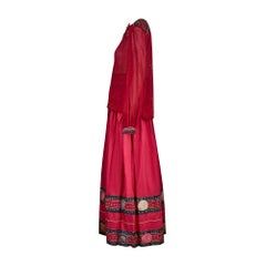 Top e gonna in chiffon rosso Sassoon di Bellville, anni '70