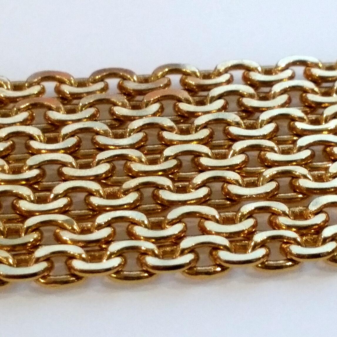 Chanel Gold Multi Chain Belt With CC Charm, circa 1990 In Excellent Condition In London, GB