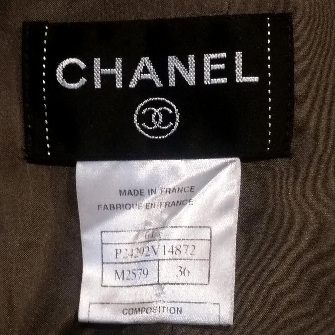 Chanel Grey and White Fantasy Tweed City Dress, 2004  In Excellent Condition In London, GB