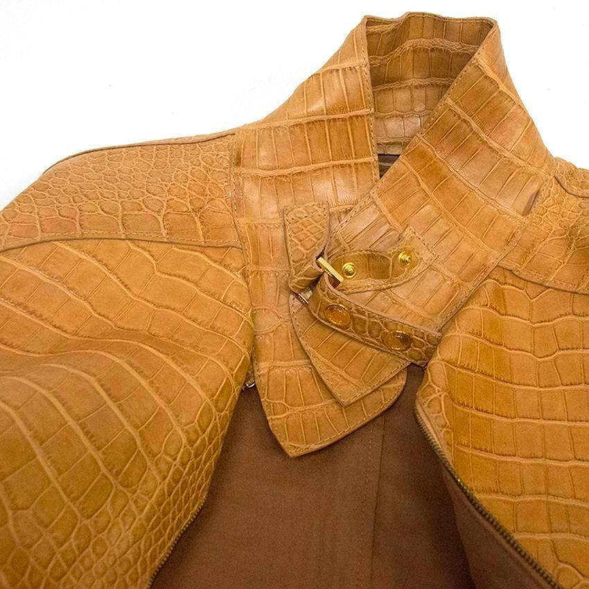 Gucci tan crocodile coat In New Condition For Sale In London, GB