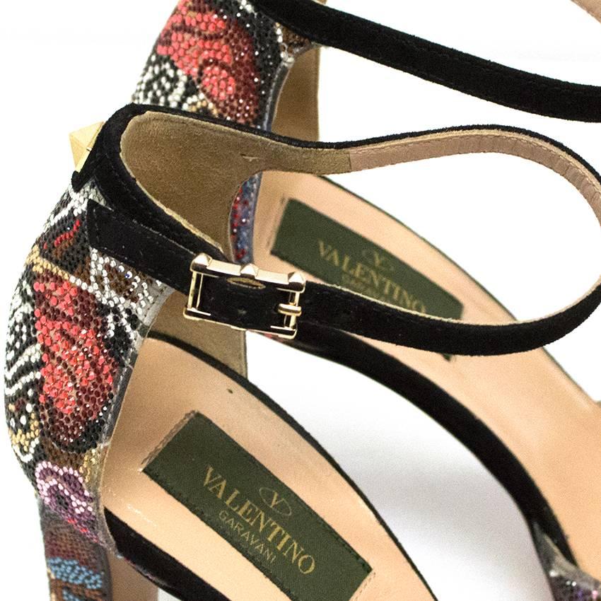 Valentino 'Camu Butterfly' Pumps With Swarovski Crystals In Excellent Condition For Sale In London, GB