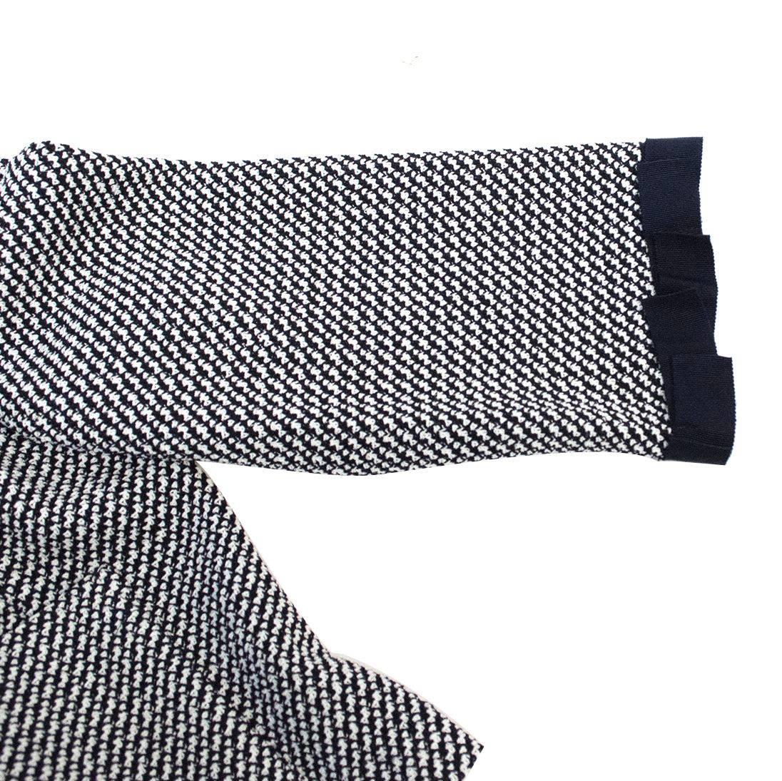 St. John Houndstooth Navy & White Dress and Jacket For Sale 2
