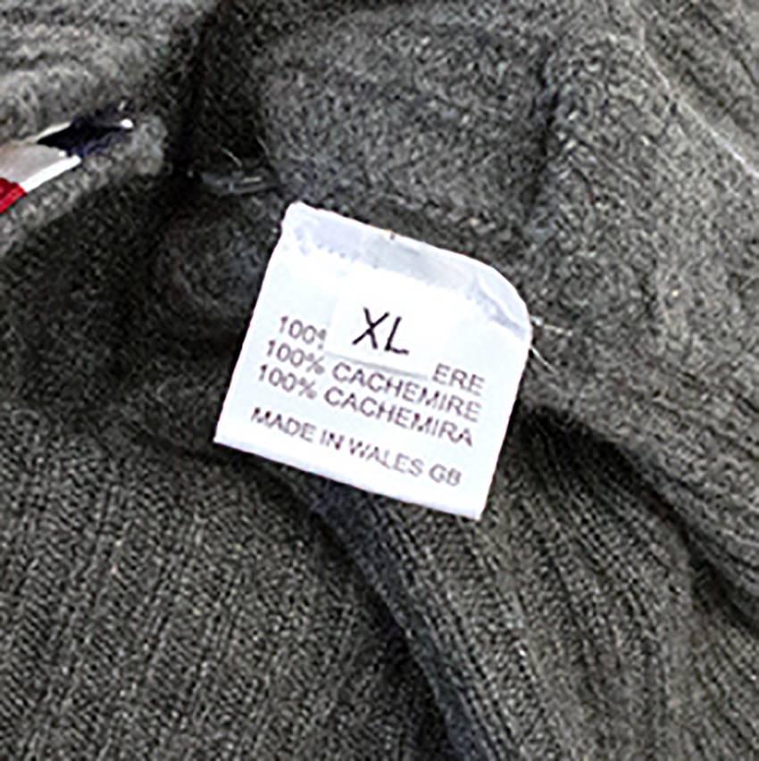 Men's Thom Browne Grey Cable Knit Cashmere Vest For Sale