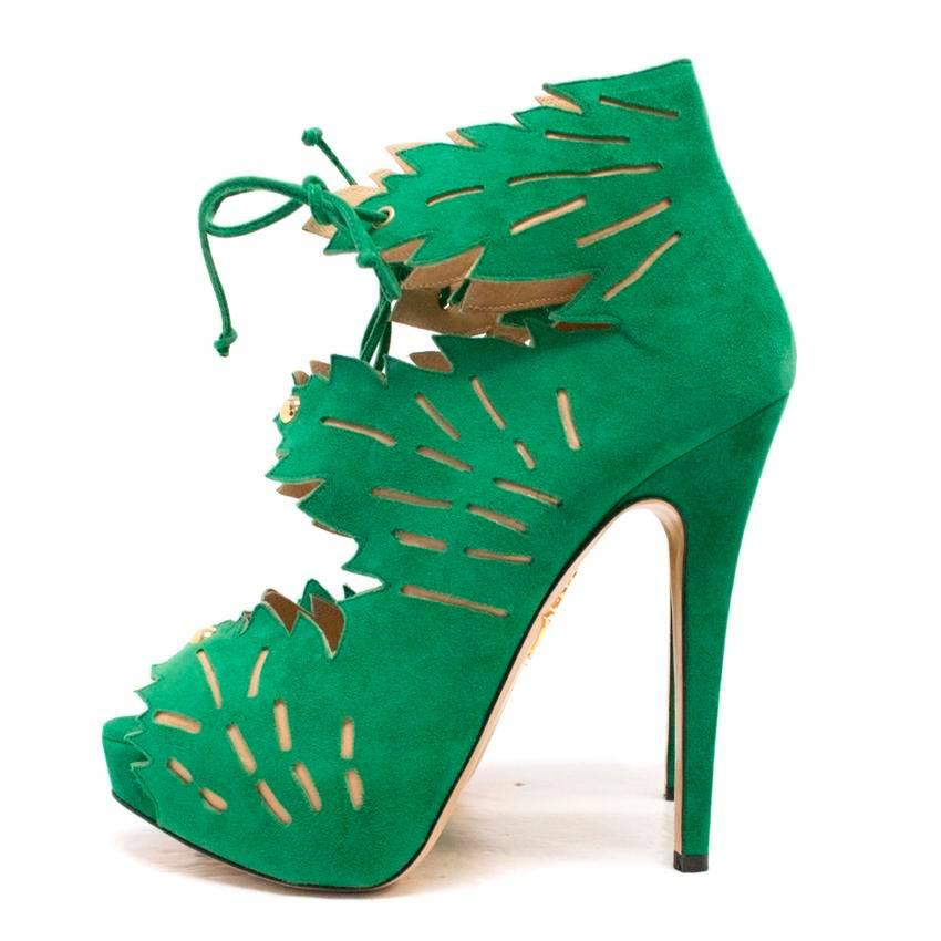 Charlotte Olympia 'Eve' Green Suede Laser Cut Booties In Excellent Condition For Sale In London, GB