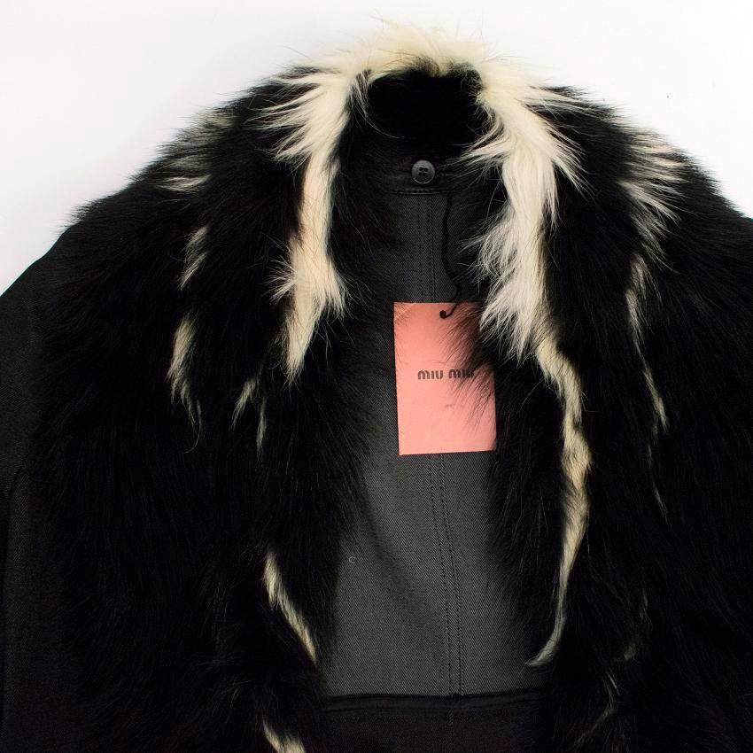 Miu Miu Grey Denim Blazer with Raccoon & Kangaroo Fur Collar In New Condition For Sale In London, GB