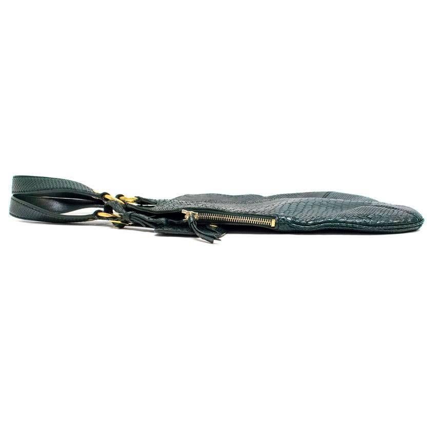 aesthetic dark green snake