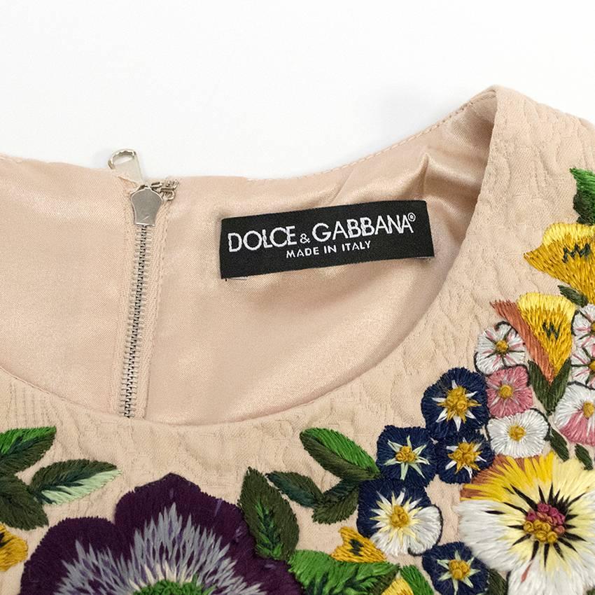 Dolce & Gabbana Pale Pink Floral Embroidered Top In New Condition For Sale In London, GB