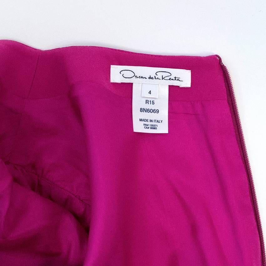 Oscar de la Renta Fuchsia Pink Dress With Red Pleat Insert In Excellent Condition For Sale In London, GB