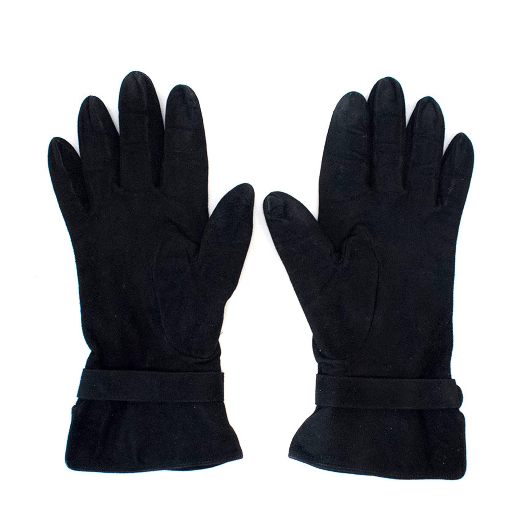 Women's Chanel Ladies Black Suede Gloves For Sale