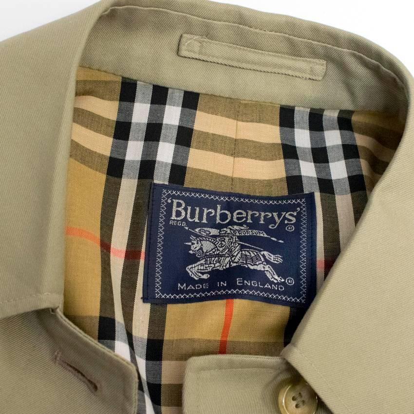Burberry Men's Beige Trench Coat  For Sale 4
