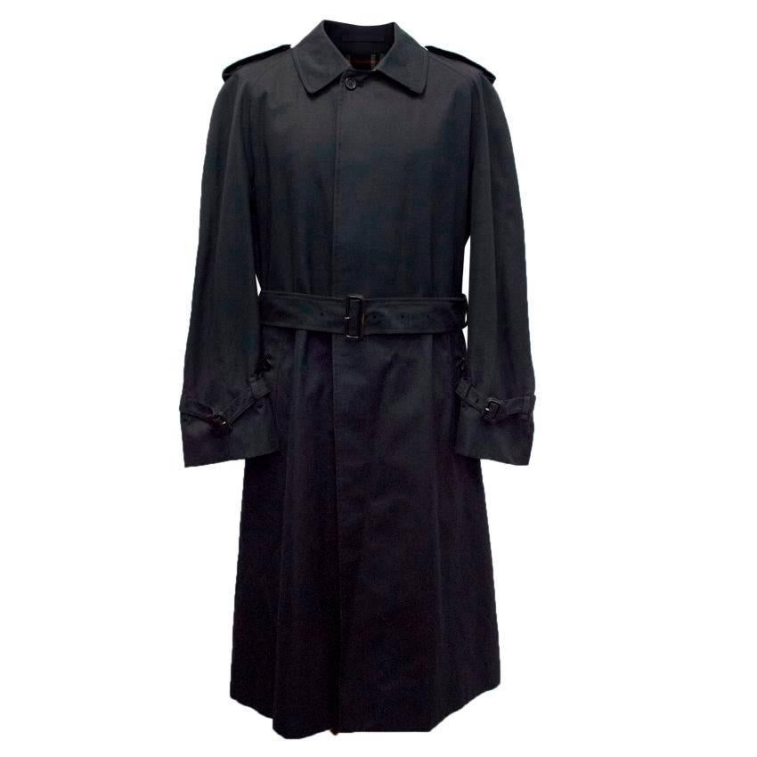 Burberry Vintage Navy Blue Mens Long Trench Coat For Sale
