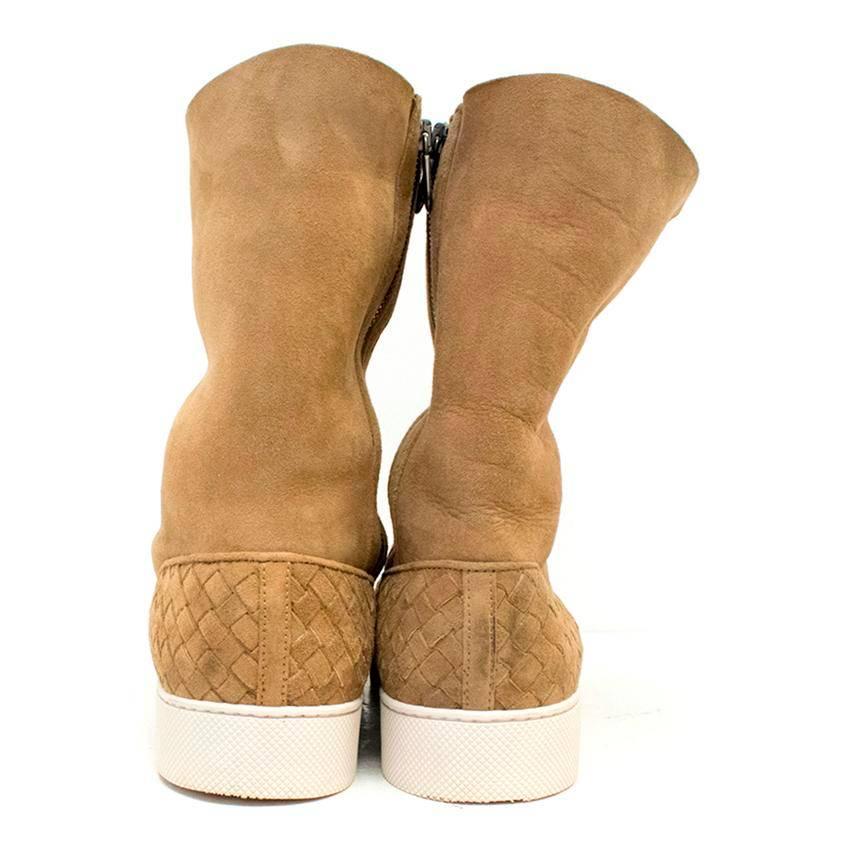  Bottega Veneta Tan Suede Boots with Sherpa Lining For Sale 2