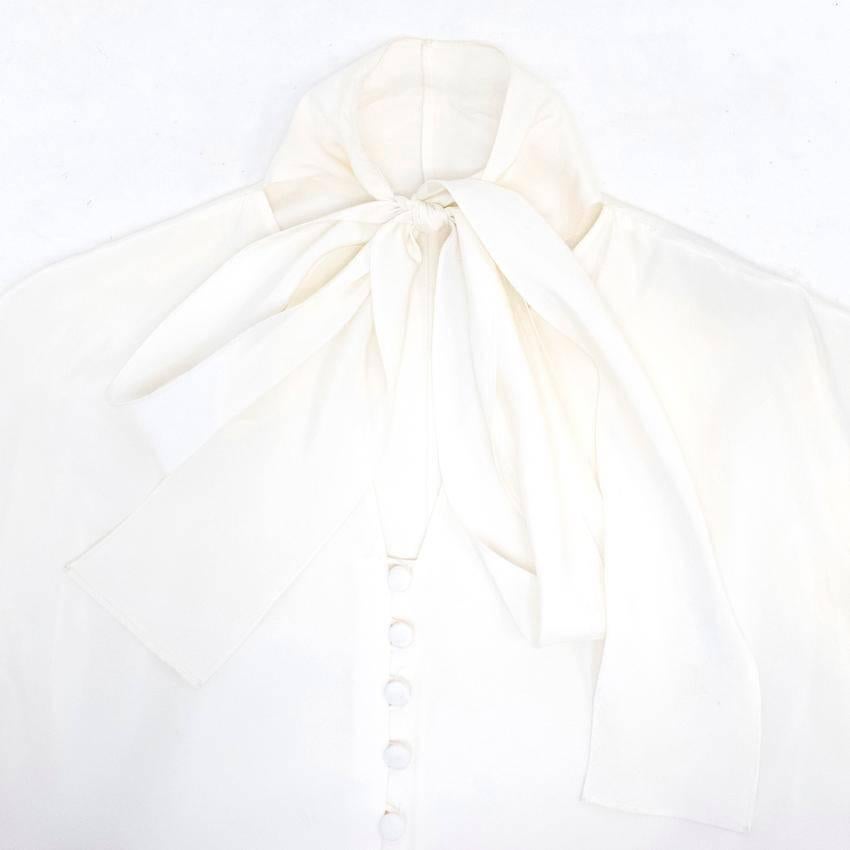  Yves Saint Laurent Cream Silk Button Down Blouse In Good Condition For Sale In London, GB