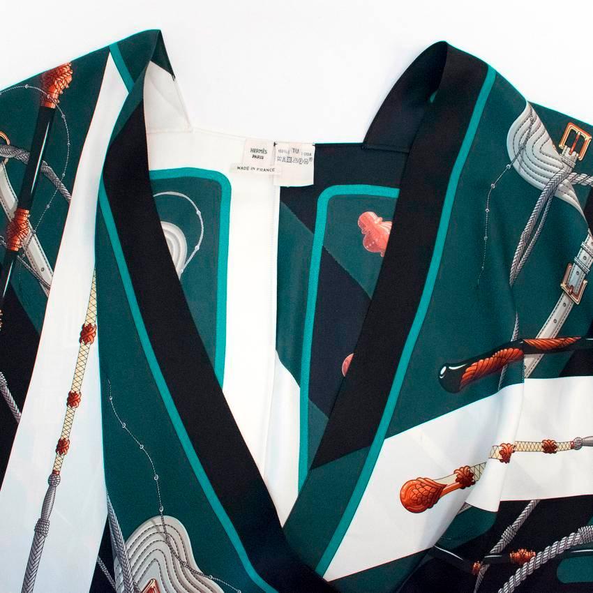Women's Hermes Patterned Silk Wrap Scarf Top For Sale