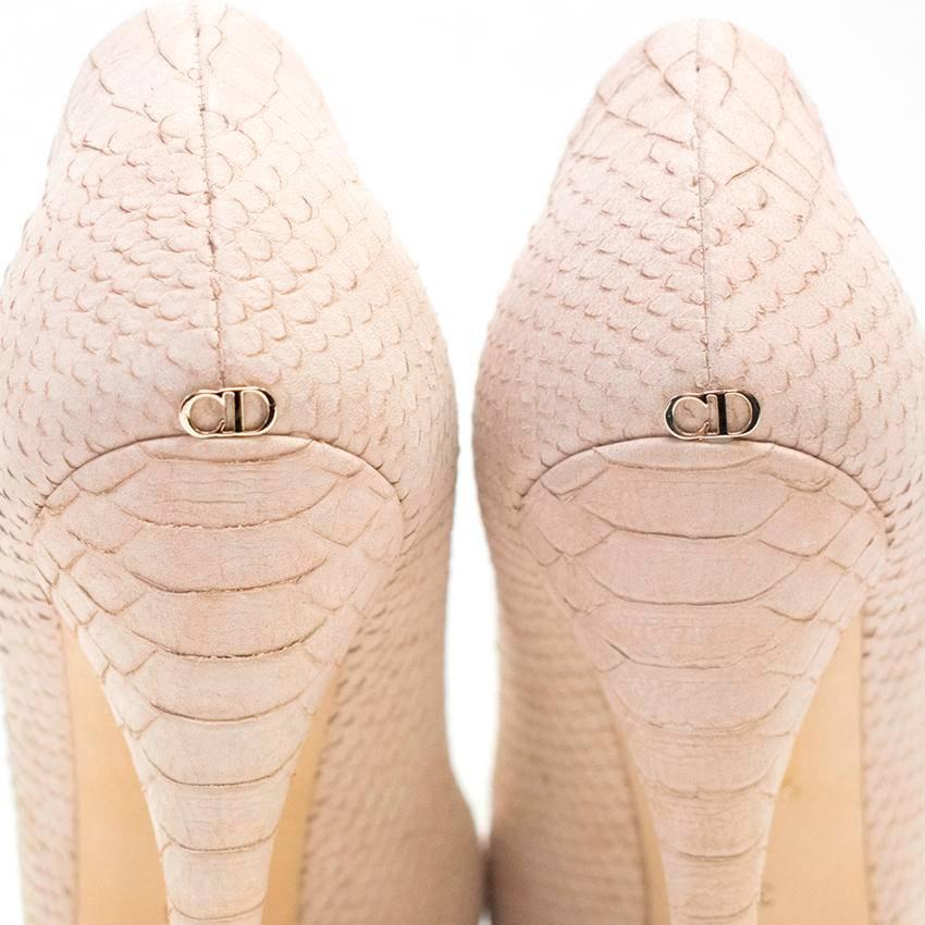 Women's Christian Dior Nude Pink Snakeskin Effect Suede Pumps  For Sale