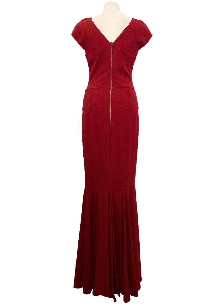 Roland Mouret Burgandy Crepe Evening Gown In Excellent Condition For Sale In London, GB