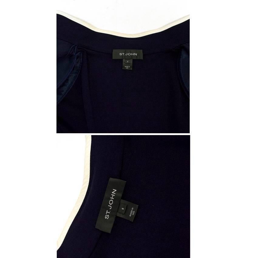 St John navy blue and white edged sleeveless straight dress with zip on back. Comes as a set with fitted padded blazer with a rounded collar and no buttons. 

Condition: 9/10

Blazer Size: US 8, UK 12
Dress Size: US 10, UK 14

Measurements Approx: