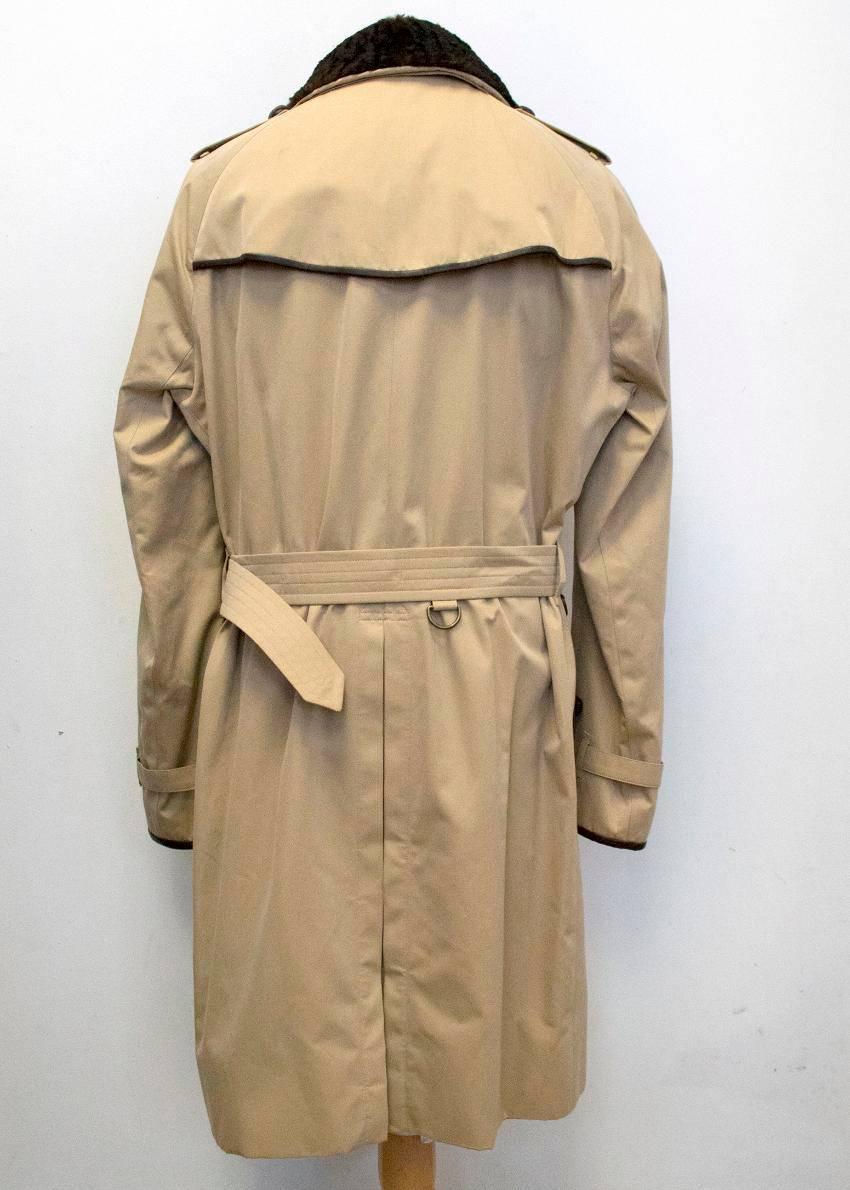 Brown Burberry 'Kensington' trench coat with fur -lined collar For Sale