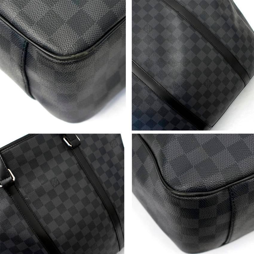 Louis Vuitton Men's Damier Graphite Bag In New Condition For Sale In London, GB