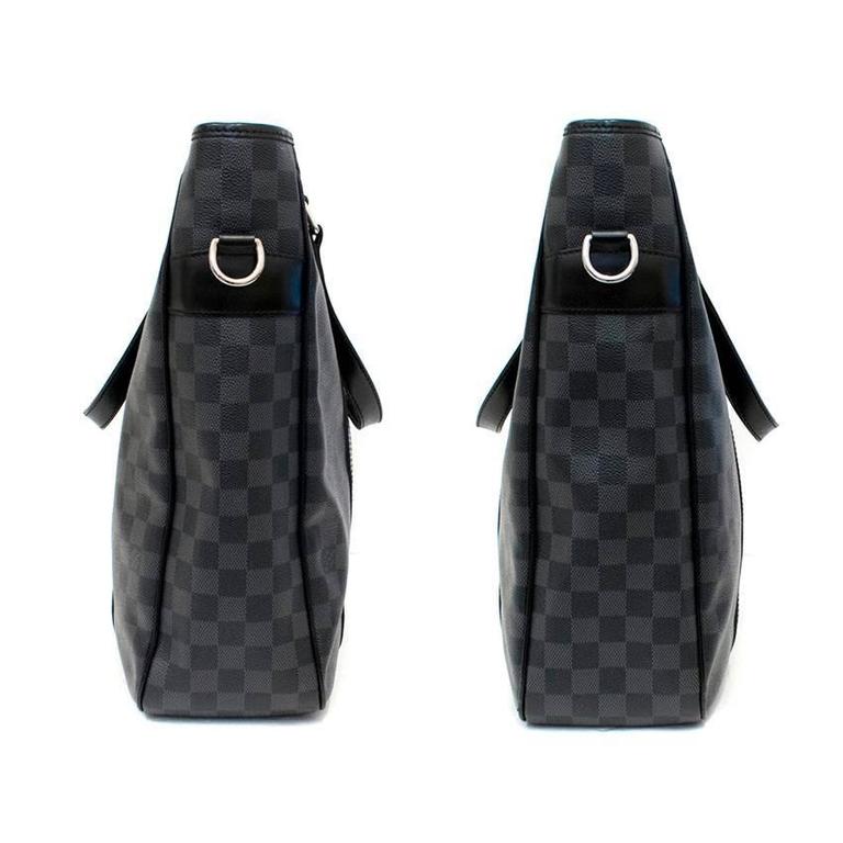 Louis Vuitton Men&#39;s Damier Graphite Bag For Sale at 1stdibs