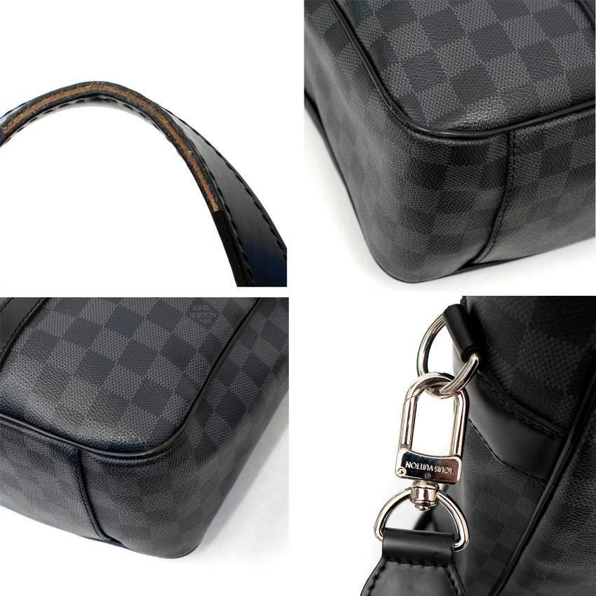 Louis Vuitton Men's Damier Graphite Bag For Sale 2