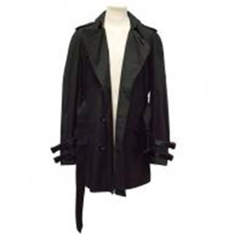 Burberry Black Trench Coat For Sale 1