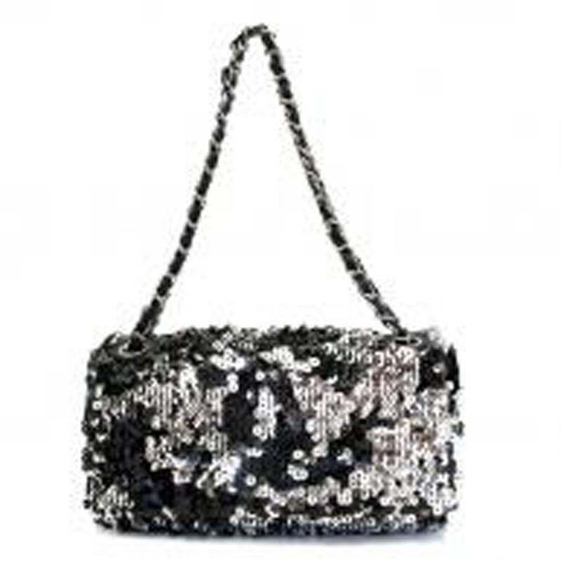 Chanel Black Sequin Flap Bag In Excellent Condition For Sale In London, GB