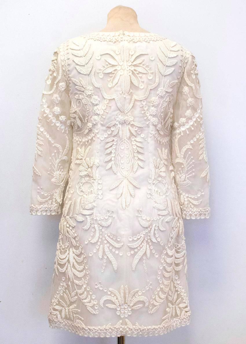 Oscar de la Renta Cream Mesh Embroidered Dress In New Condition For Sale In London, GB