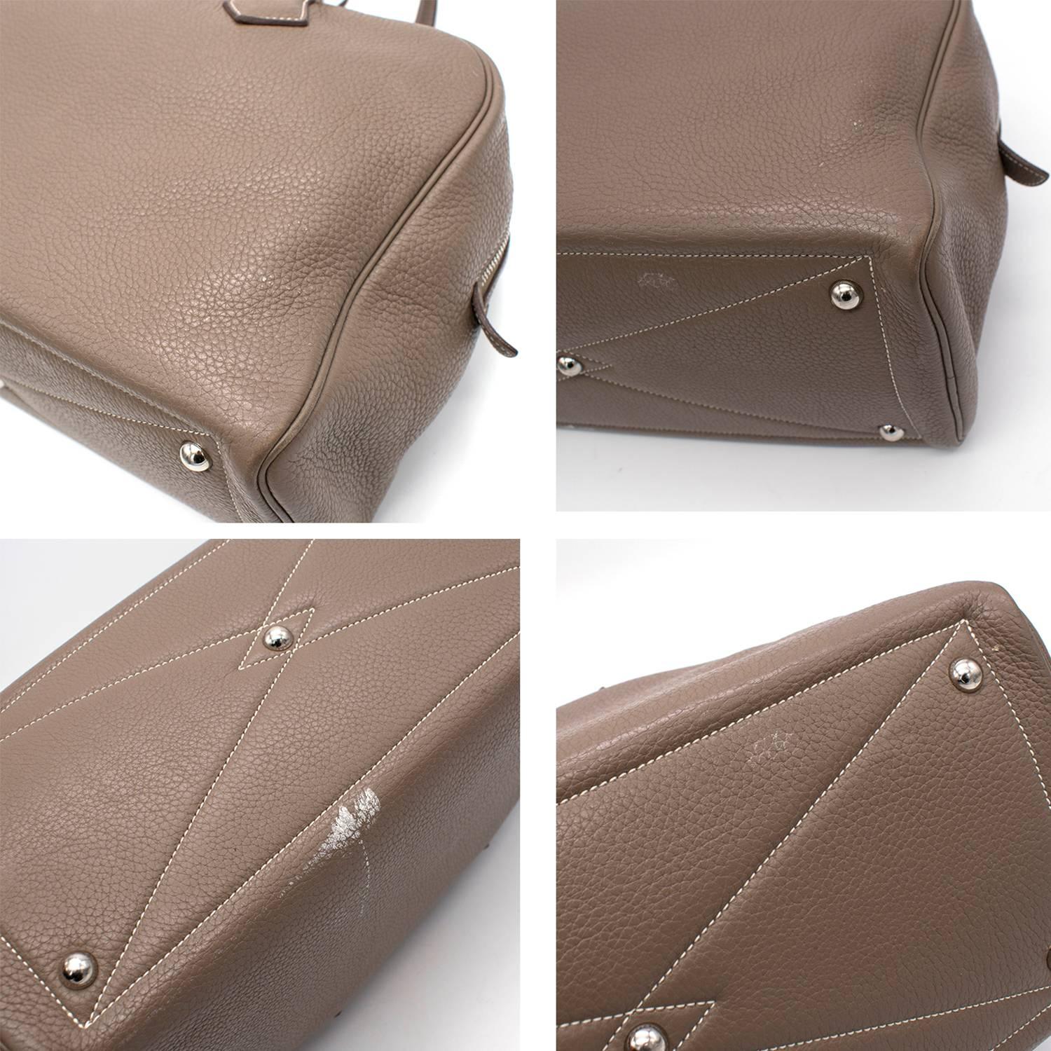 Hermes Victoria II Etoupe Brown Taurillion Togo Bag In Good Condition For Sale In London, GB