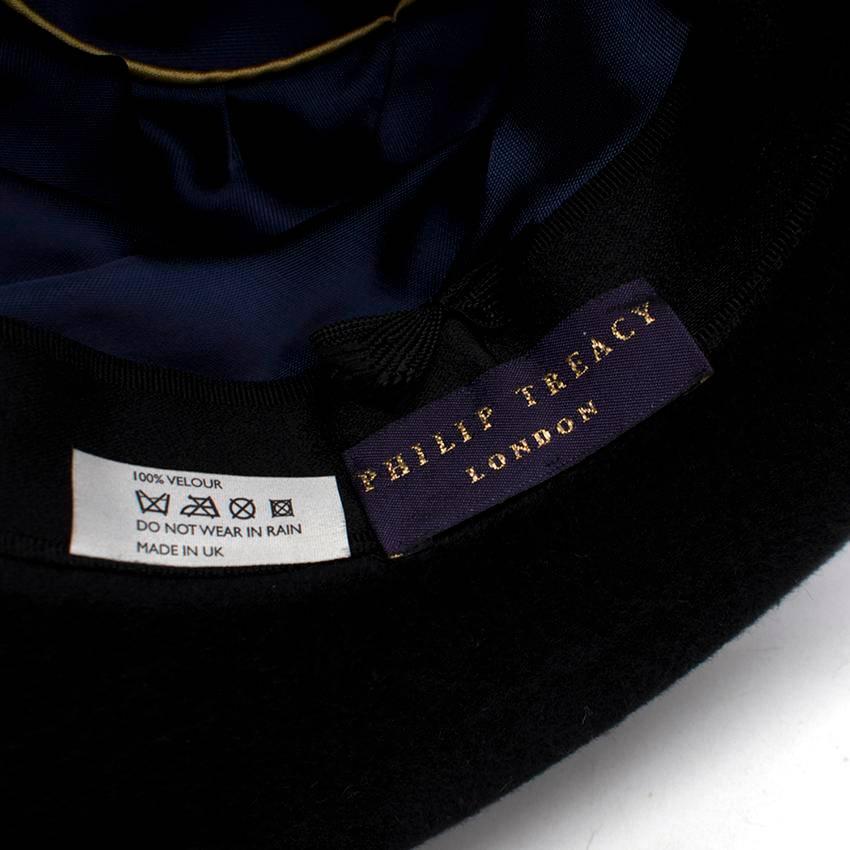 Philip Treacy Bespoke Black Top Hat In New Condition For Sale In London, GB