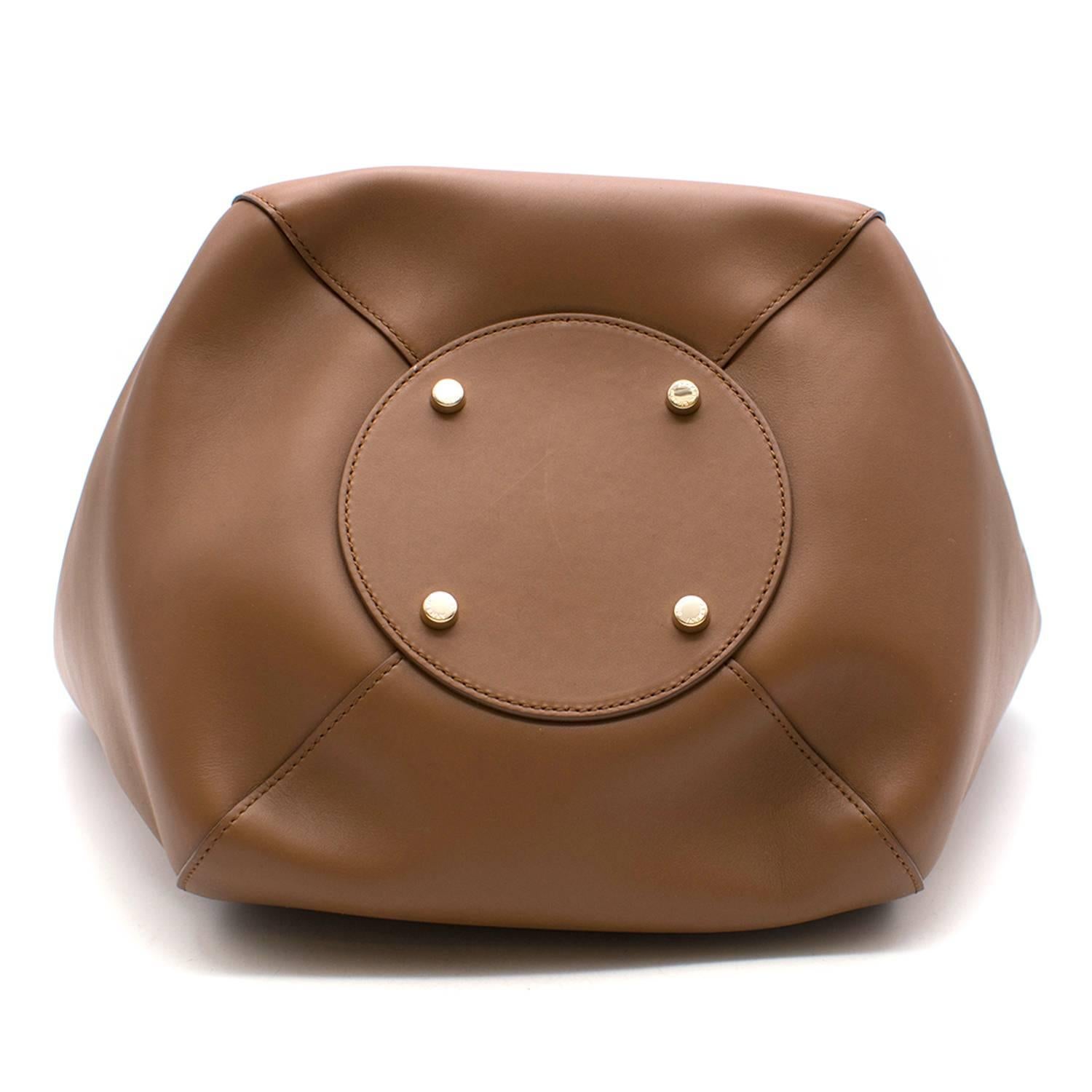 Giorgio Armani Brown Leather Tote Bag   In New Condition For Sale In London, GB