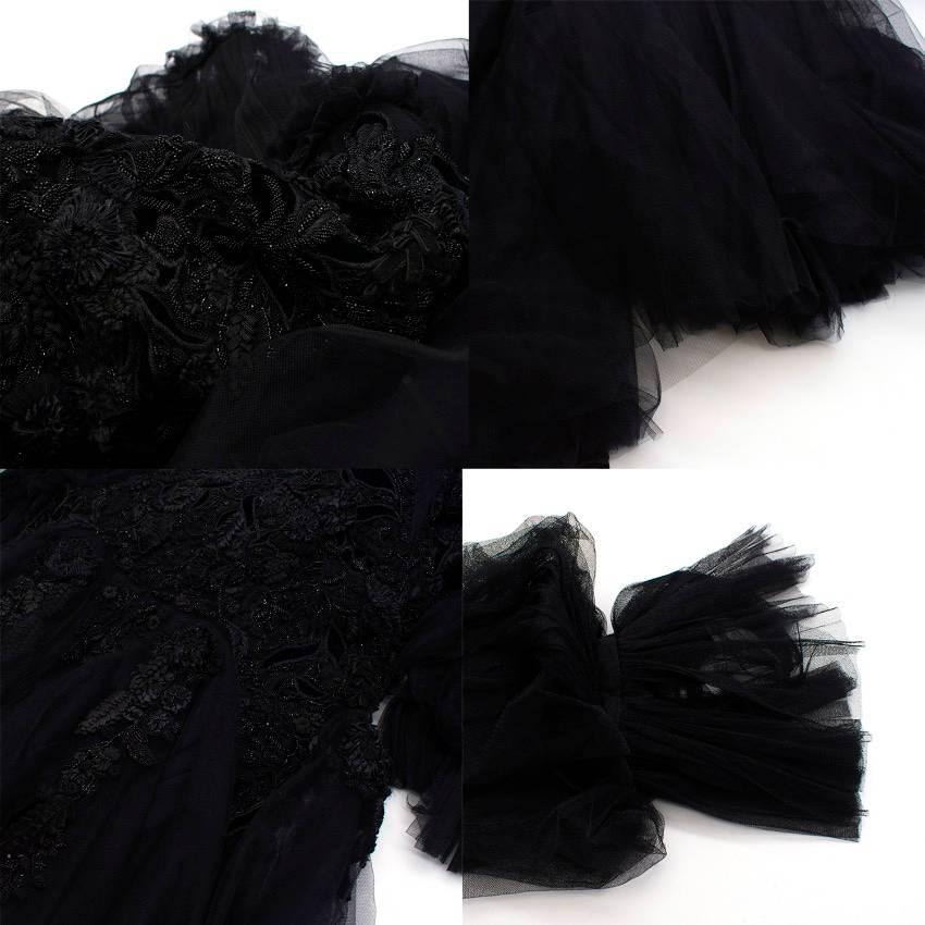 Alexander Mcqueen Black Beaded Tulle Gown (Size: US 6/S)  In Excellent Condition For Sale In London, GB