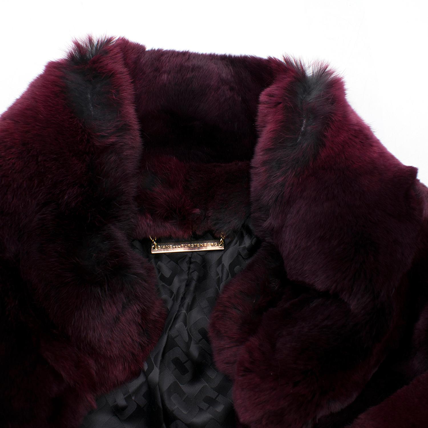 Diane von Furstenberg Purple Rabbit Fur Coat  In New Condition For Sale In London, GB