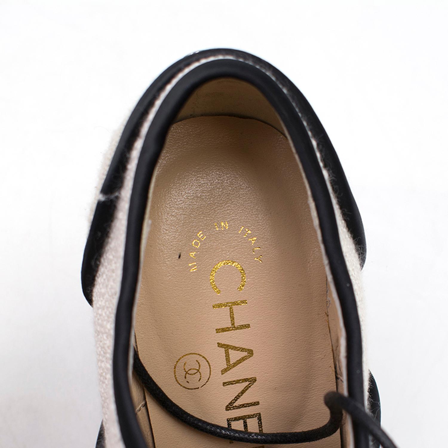 Chanel Cruise 2016 Canvas Oxford Espadrille Wedges In New Condition In London, GB
