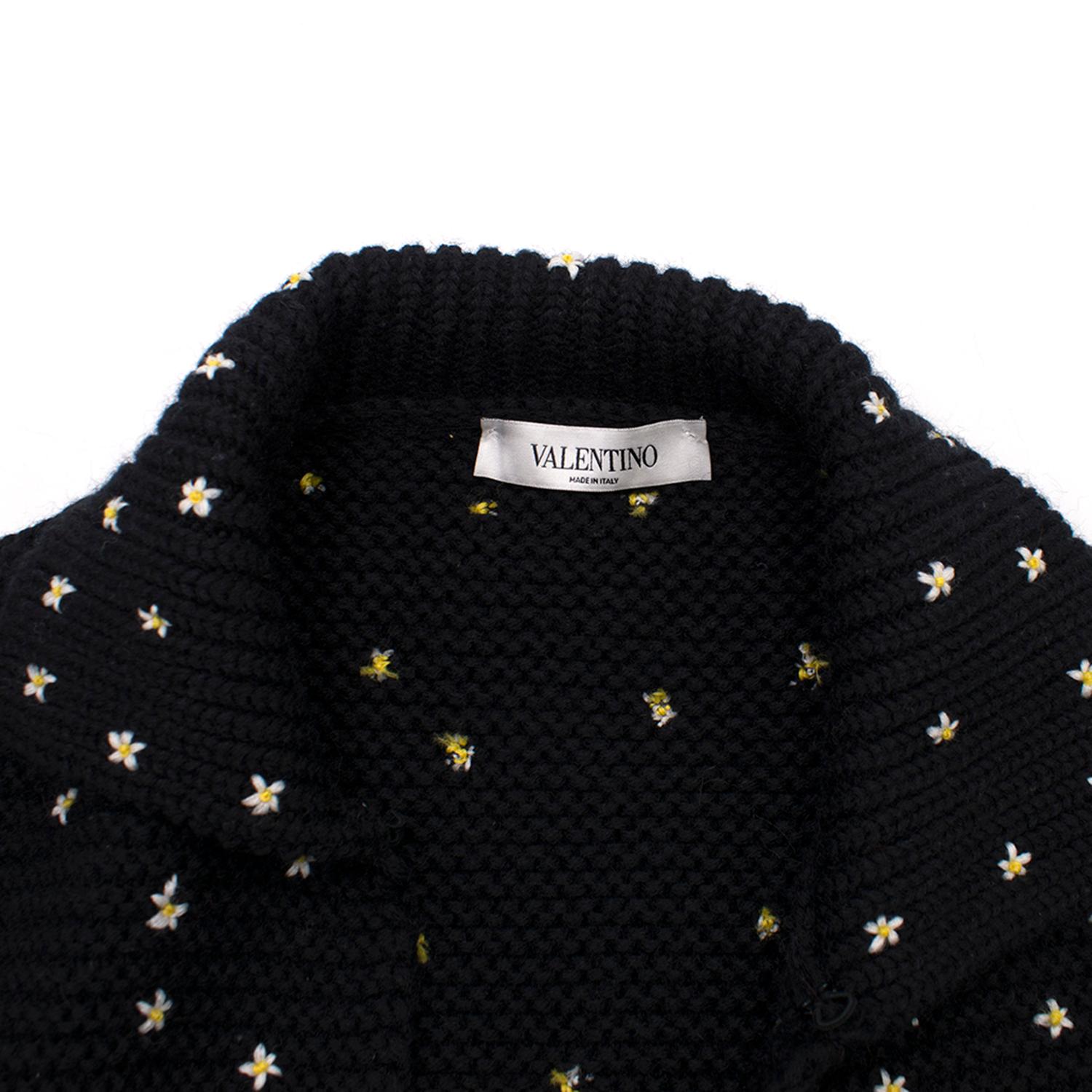 Women's Valentino Black Wool Embroidered Floral Cardigan US size 6 For Sale