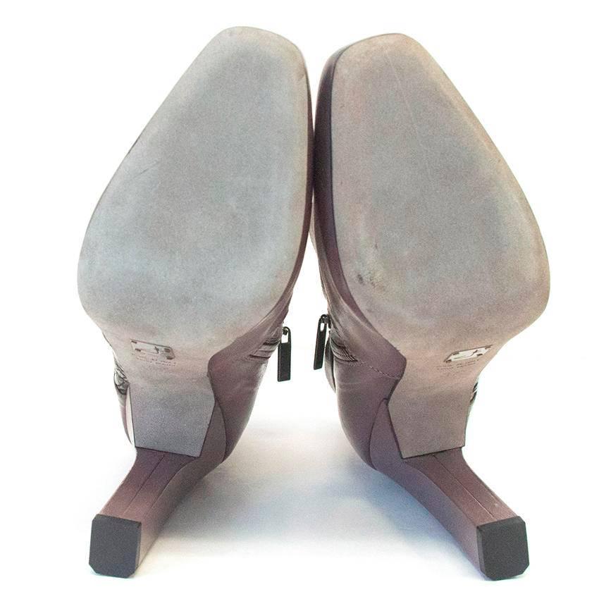 Karina IK taupe ankle booties In Excellent Condition For Sale In London, GB