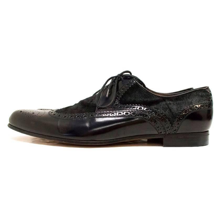 Gucci Black Leather and Pony Hair Brogues In Good Condition For Sale In London, GB