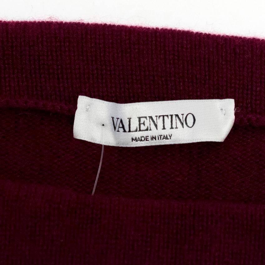 Valentino Men's Burgundy Cashmere Knitted Jumper  For Sale 1